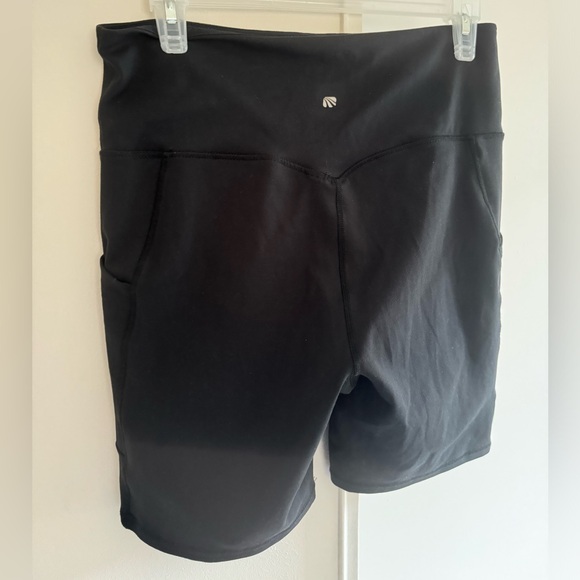 2 Pairs of High Waist Bike Shorts - Picture 3 of 4